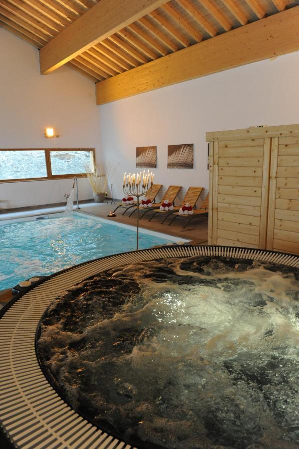 Le Hameau Spa & Piscine Studio 4Pers By Alpvision Residences Orelle Exterior foto